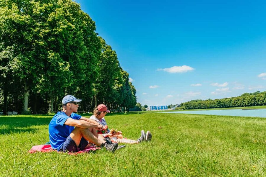 From Paris: Skip-the-Line Palace of Versailles Bike Tour - From Montparnasse to Versailles: the smooth start that matters