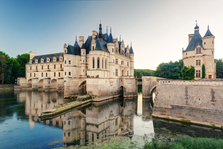 From Paris: Small-Group Tour of Loire Castles - Chambord’s Double Helix Staircase and Royal Apartments