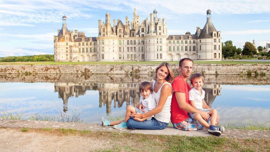 From Paris: Small-Group Tour of Loire Castles - Transport, Group Size, and the Comfort Factor from Paris