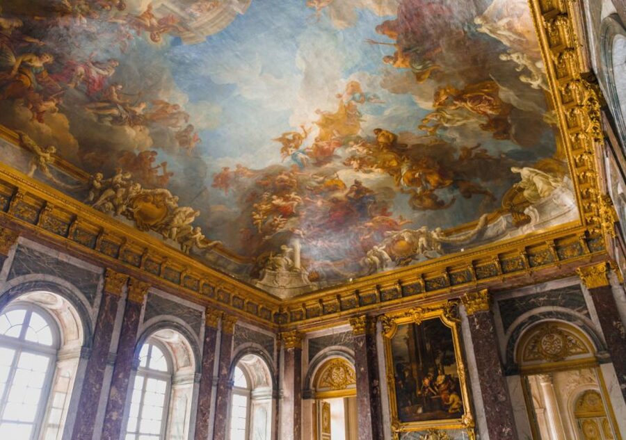 From Paris: Versailles Palace and Gardens Guided Day Trip - Should You Book This Versailles Day Trip?