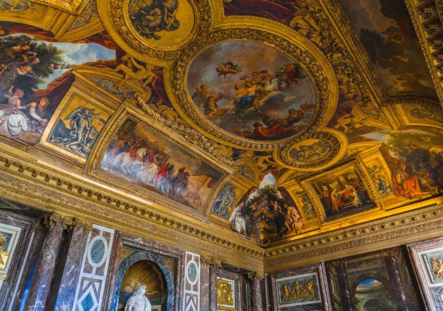 From Paris: Versailles Palace and Gardens Guided Day Trip - Getting to Versailles Without Turning Your Day into a Logistics Project