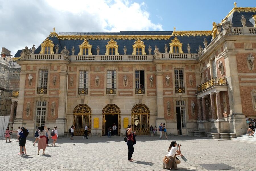 From Paris: Versailles Palace and Gardens Guided Day Trip - How the Stops Shape Your Visit: From Train Ride to Final Walk-Off
