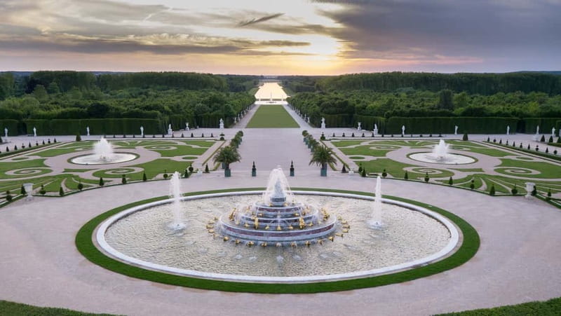 From Paris: Versailles Palace and Gardens with Transfer - Court life and Louis XIV: why the story matters in the rooms
