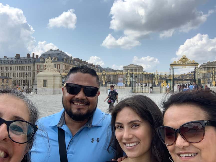 From Paris: Versailles Palace & Gardens with Transportation - Realistic Expectations for Crowds and Room Access