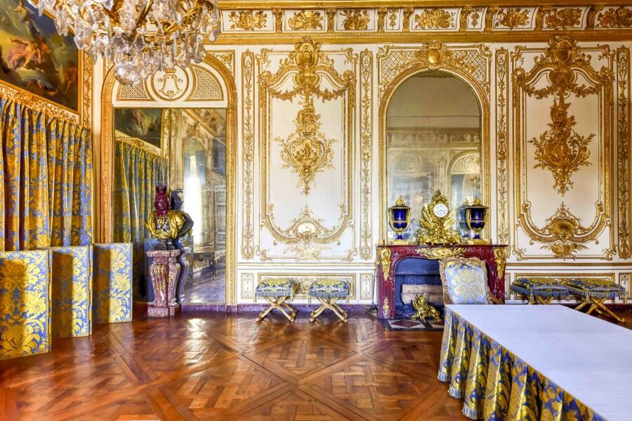 From Paris: Versailles Palace Self Guided & Gardens tickets - Gardens Time Plus Musical Garden or Fountain Show