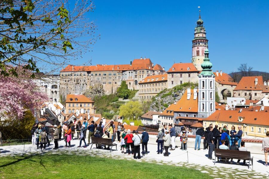 From Prague: Full-Day Český Krumlov Tour with Lunch - Lunch Timing and How to Handle the Food Question