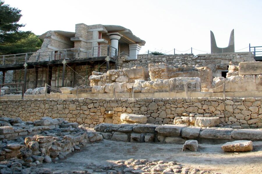 From Rethymno: Knossos Palace and Heraklion Guided Tour - What to Bring (So the Day Doesn’t Feel Like Work)