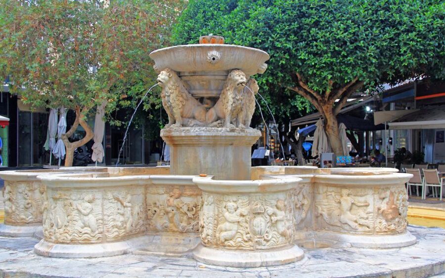 From Rethymnon: Day Trip to Knossos Palace & Heraklion City - Should you book this Knossos and Heraklion day trip?