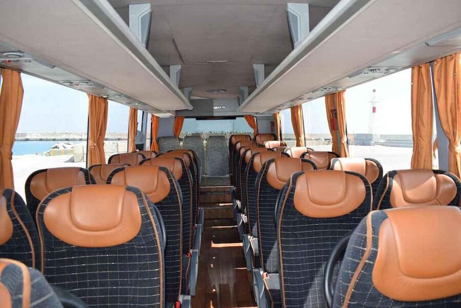 From Rethymnon: Day Trip to Knossos Palace & Heraklion City - Getting from Rethymnon to Heraklion: the air-conditioned comfort factor