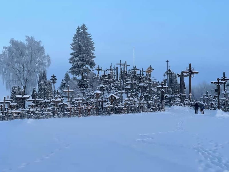 From Riga: Trip to Hill of Crosses, Rundale Palace & Bauska - Transportation and timing: what the 8 hours feels like
