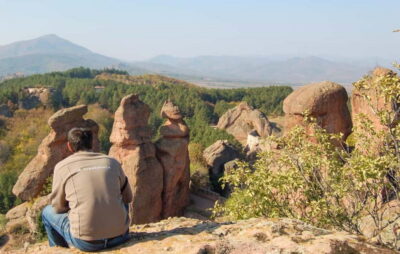From Sofia: Belogradchik Fortress & Venetsa Cave 12 hrs Tour - Belogradchik Fortress: a guided walk that actually helps you look