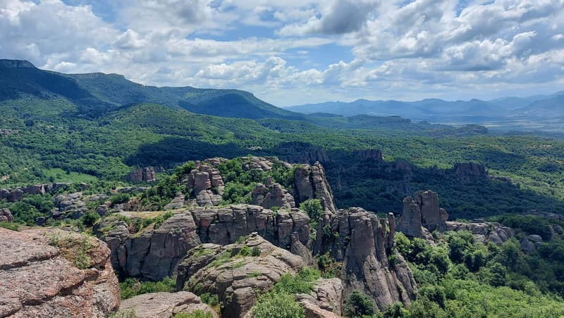 From Sofia: Day Trip to Belogradchik Rocks and Fortress - Walking the rock outcrop: Madonna, Gorilla, and that crunch underfoot