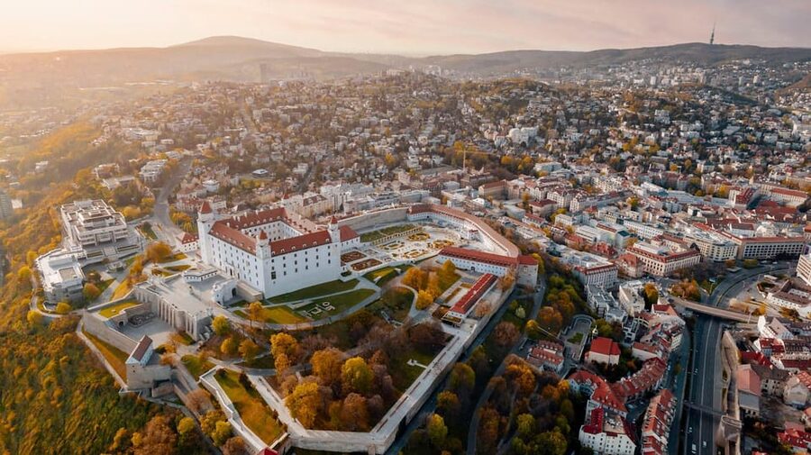 From Vienna: Bratislava with Local Guide, Castle & UFO Views - Blue Church stop: a fast detour that makes great photos
