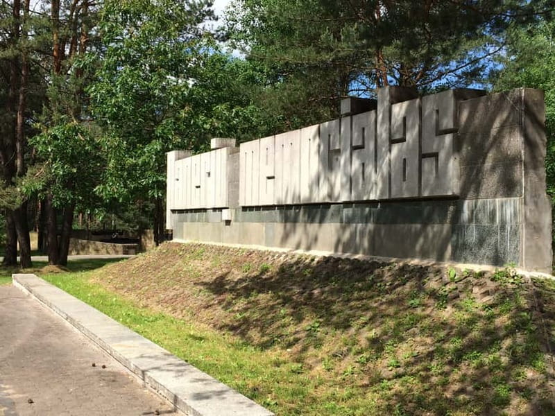 From Vilnius: Trakai Castle and Paneriai Memorial Tour - FAQ