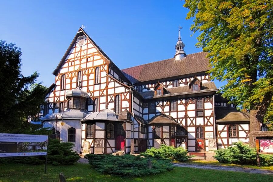 From Wroclaw: Ksiaz Castle and Church of Peace in Swidnica - What to pack and how to behave (small rules, big comfort)