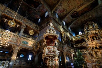 From Wroclaw: Ksiaz Castle and Church of Peace in Swidnica - Entering Książ Castle: 400+ rooms and the Hochbergs