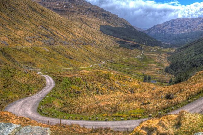 Full-Day Highland Lochs Glens and Castles Tour from Edinburgh - Inveraray: Lunch Time in a Lochside Town Plus Optional Tickets