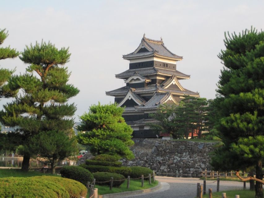 Full-Day Tour: Matsumoto Castle & Kamikochi Alpine Valley - Starting in Nagano: pickup options that actually help