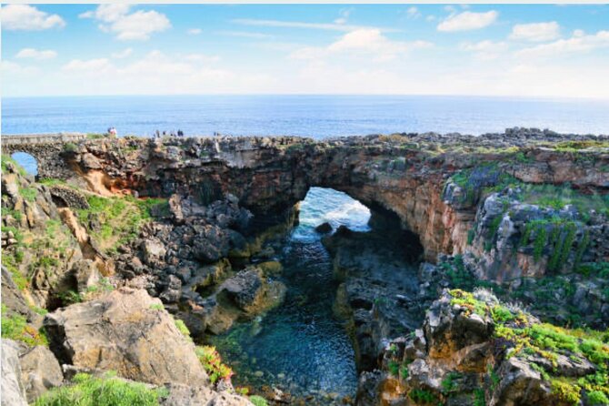 Full Day Tour: Sintra, Pena Palace, Cabo da Roca, Cascais - Cabo da Roca: the westernmost drama (with only 25 minutes)