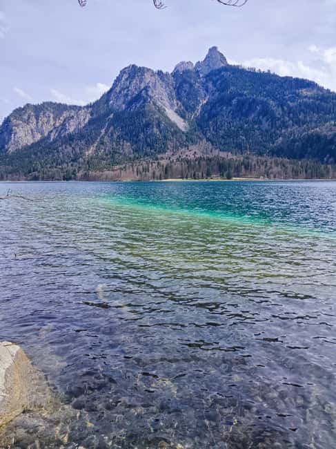 Füssen to Neuschwanstein Castle - Guided Scenic Tour - The Castle Reveal: Hidden Angles and Photo Timing Without the Push