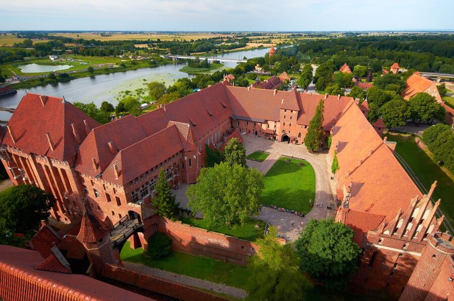 Gdansk: Malbork Castle Regular Tour - Should you book this Malbork Castle regular tour from Gdańsk?