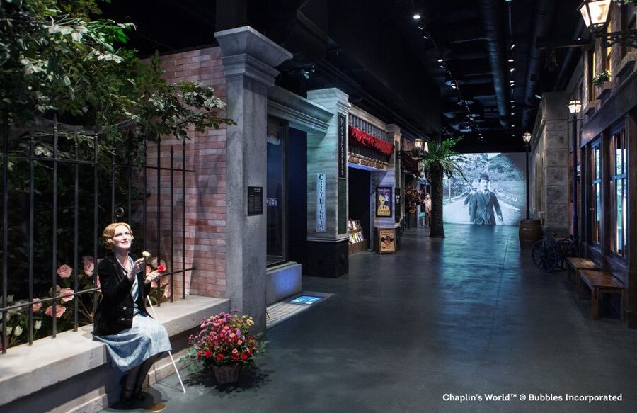 Geneva: Montreux, Chaplin’s World, Chillon Castle & Apéritif - Montreux: Freddie Mercury statue, jazz festival vibes, and shopping time