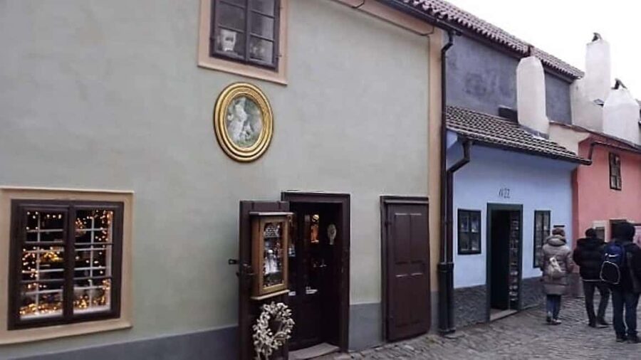 Get&Go:Prague Castle Ticket & E-Guide with Discount Vouchers - What you get (and what you don’t)