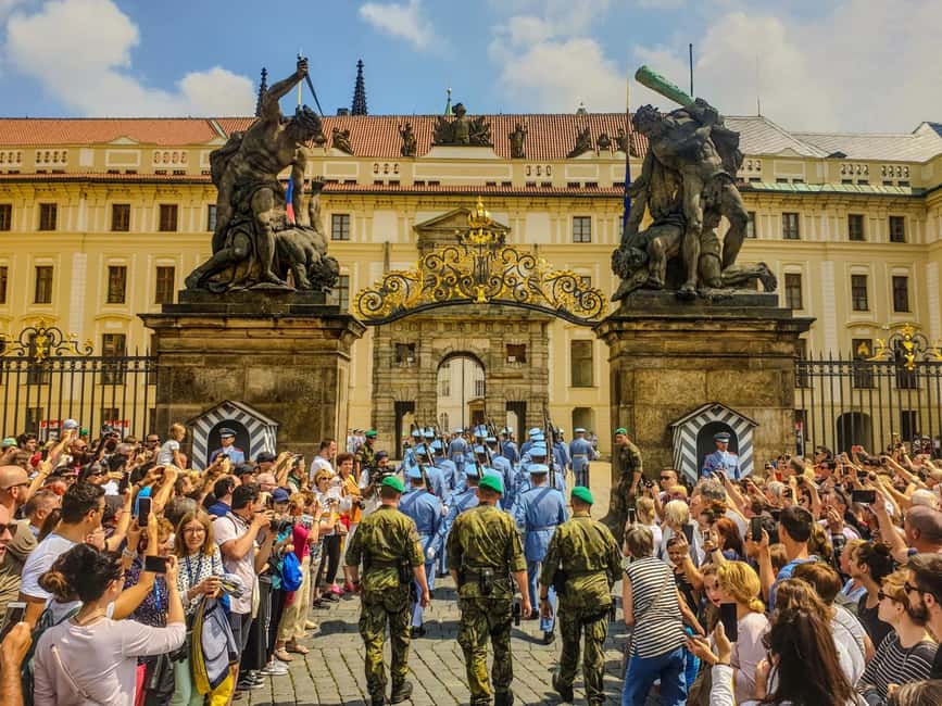 Get&Go:Prague Castle Ticket & E-Guide with Discount Vouchers - Old Royal Palace: royal rooms that feel like decisions and power