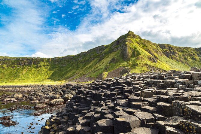 Giant's Causeway Tour from Belfast - Luxury Bus + Castles Tour - Why This Giant’s Causeway Day Trip Works From Belfast