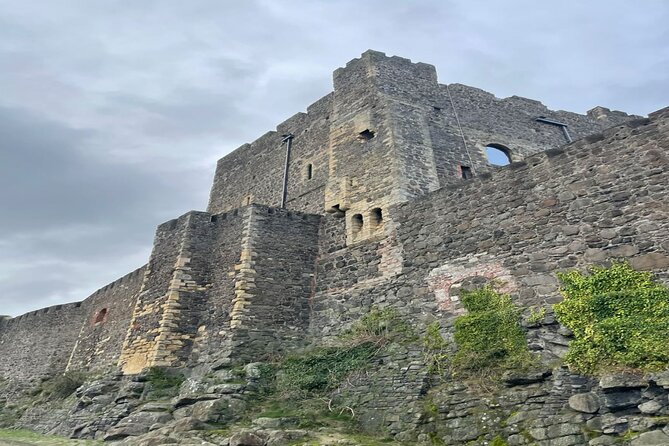 Giants Causeway, Rope Bridge, Carrickfergus Castle and Dark Hedges Tour - The Antrim Coast Road and Glens of Antrim Drive: Where the Views Do the Work
