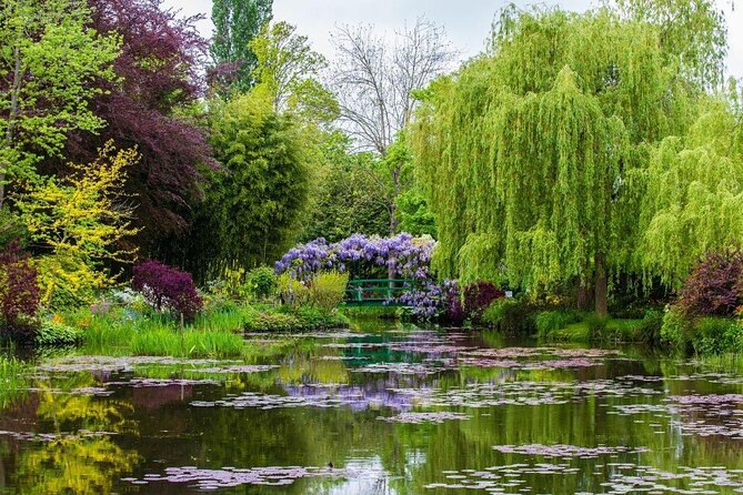 Giverny's House & Gardens plus Versailles Palace Day Trip with Lunch from Paris - Key points I’d plan around