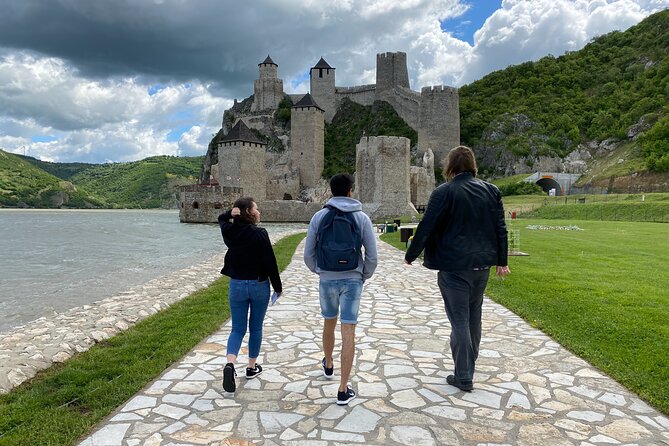 Golubac Fortress w/Iron Gate Speed Boat & Rakija Distillery tour - Why Golubac Fortress and the Iron Gate work so well