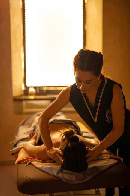 Granada: Traditional Bath in the Nasrid Palace Hammam - Tea Tasting in the Rest Area: The Pause That Makes It Worthwhile