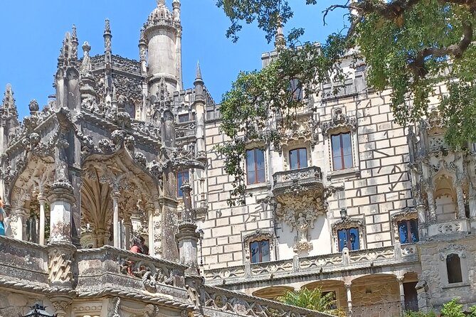 Group to Pena Palace, Sintra (pass by Regaleira) and Cascais - Who should book this Pena, Sintra and Cascais day trip