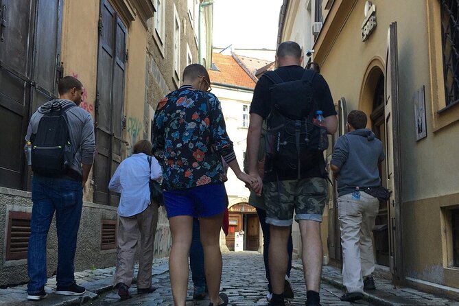 Guided City and Castle Tour from Bratislava - Old Town starts the clock: getting bearings in about an hour