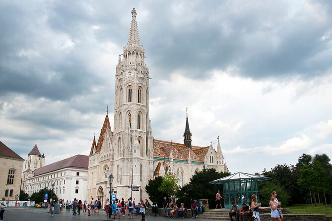 Guided Tour in Budapest Castle District - Fisherman’s Bastion: panorama time with a story behind it