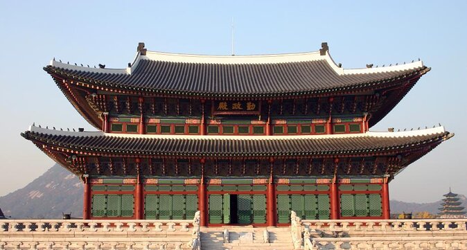 Gyeongbokgung Palace Hanbok Rental Experience in Seoul - Key Highlights To Know Before You Go