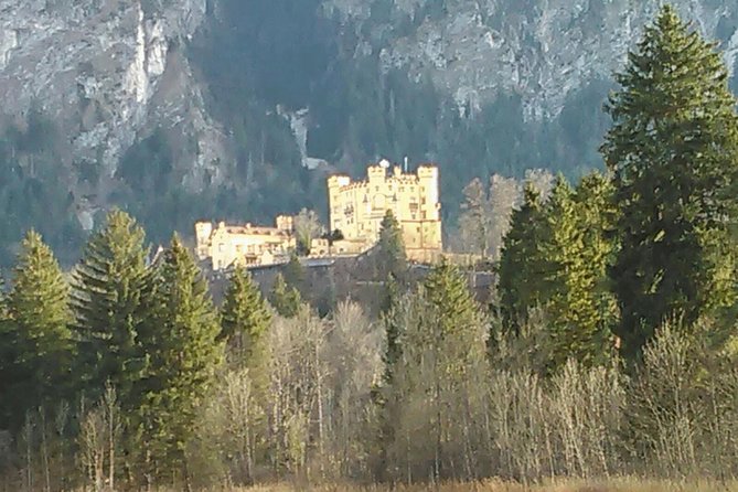 Half day- from Fussen to Neuschwansteincastle & Linderhof castle - The route scenery: Alps views and why transport matters
