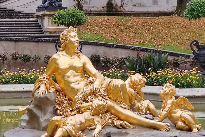 Half Day Private Tour Linderhof Castle & Oberammergau incl Ettal - How the guide team keeps the day from turning into chaos