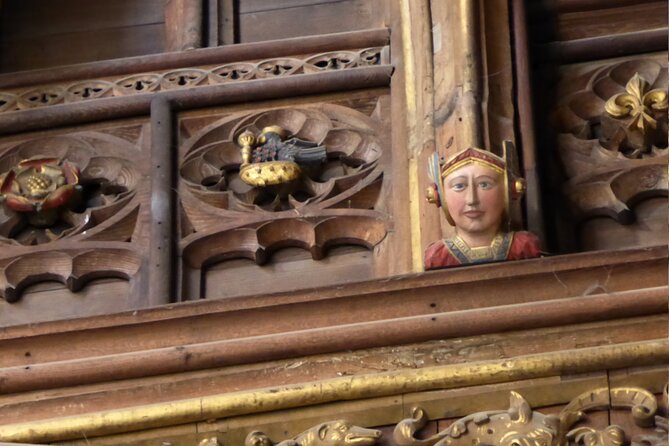 Hampton Court Palace Private Guided Tour - Should you book Hampton Court Palace Private Guided Tour with Jo?