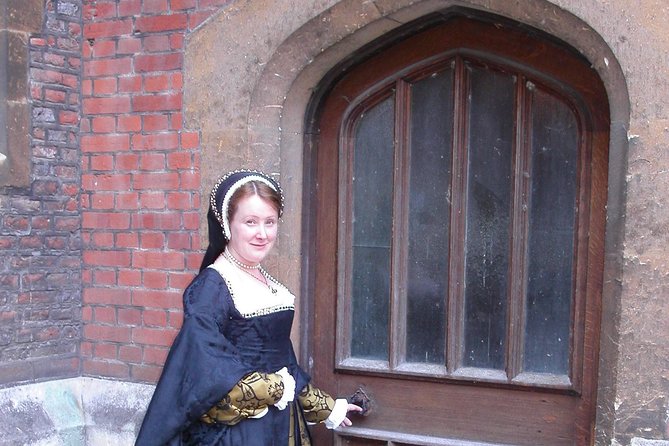 Hampton Court Palace Private Tour - Secrets of Henry VIII - The 90-minute plan: what you’ll likely see, and what to expect from the pacing
