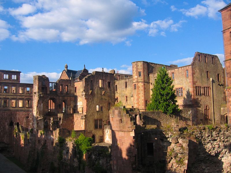 Heidelberg Castle Tour: Residence of the Electors - From Kornmarkt to Königstuhl: the setting that makes this tour work