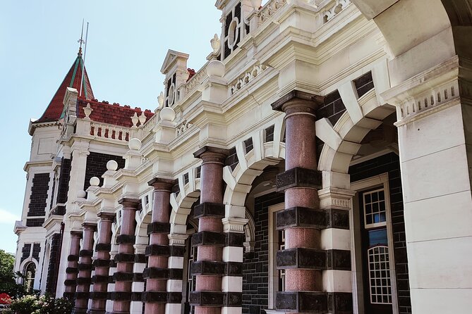 Heritage City and Larnach Castle Van tour with Historian Guide - Key things I’d mark on your Dunedin map