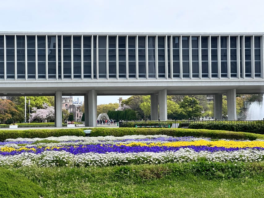 Hiroshima; Hiroshima Peace Memorial Museum and Castle Tour - Peace Memorial Park with a Specialist Guide: Meaning Beyond the Photos