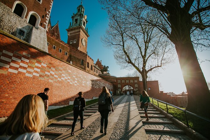 Historic Krakow : Old Town & Wawel Castle Walking tour - Collegium Maius: the Copernicus connection in just 15 minutes