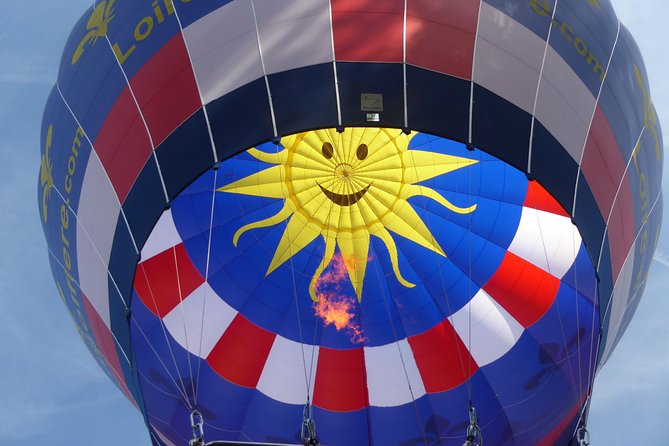 Hot Air Balloon Flight over the castle of Chenonceau / France - Safety and Smooth Control: What the Best Crews Do