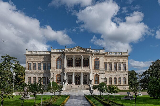 Imperial Splendor: Dolmabahce Palace & Bosphorus Yacht Cruise - How the day flows: palace first, then the Bosphorus from the water