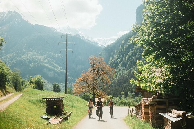 Interlaken Valley E-Bike Tour: Rivers, Lakes, Forests & Castles - Unspunnen Ruins for valley-and-lakes perspective