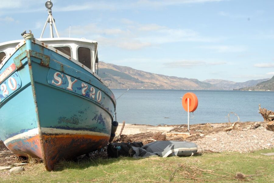 Inverness: Loch Ness, Skye, & Eilean Donan Castle Tour - Loch Ness Monster-Spotting: A Quick Start With Real Options