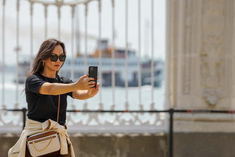 Istanbul: Dolmabahce Palace and Harem Fast-Track & Audio - Receiving Your QR Code and Using the Online Line